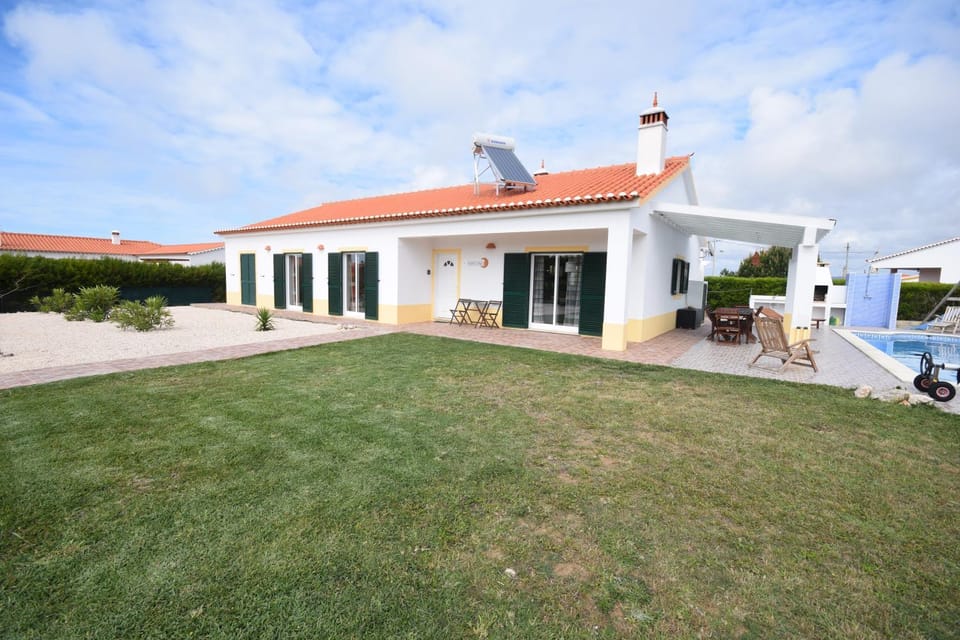 Facade/entrance, Garden view, Pool view