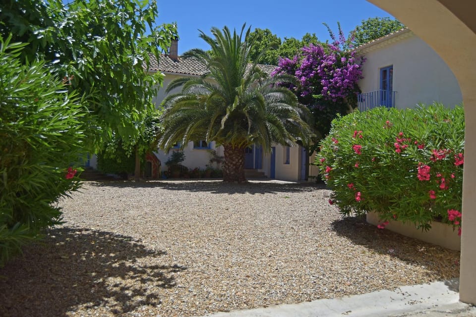 Inner courtyard view