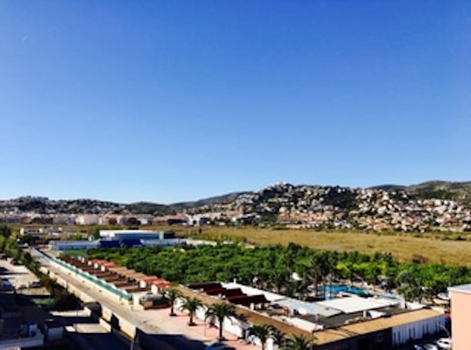 Balcony/Terrace, Mountain view