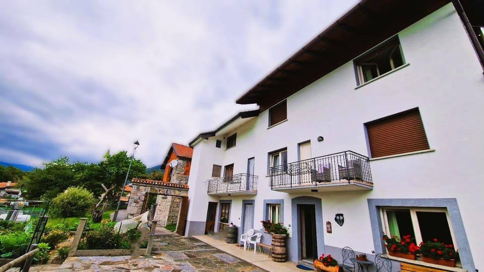 Property building, Spring