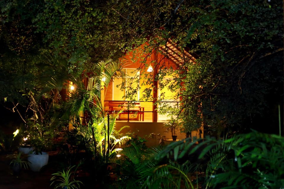 Safari Lodge Yala Bed and Breakfast in Southern Province