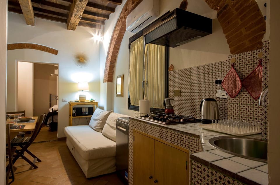Kitchen or kitchenette, Living room, Dining area