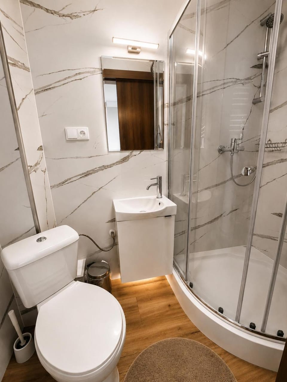 Shower, Toilet, Bathroom