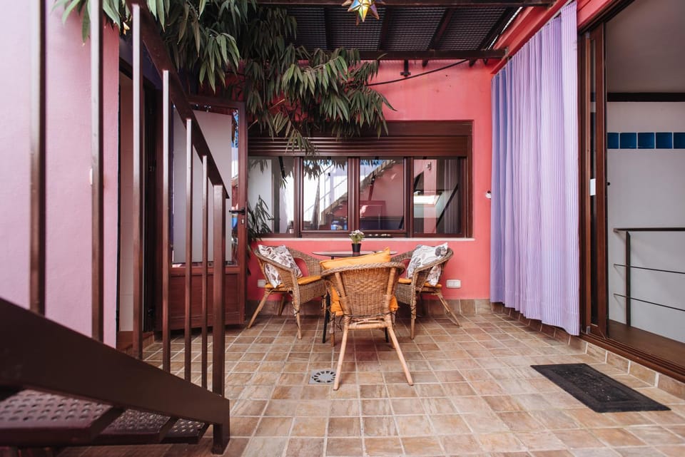 Divi Apartments Villa Reyes 2 House in Seville
