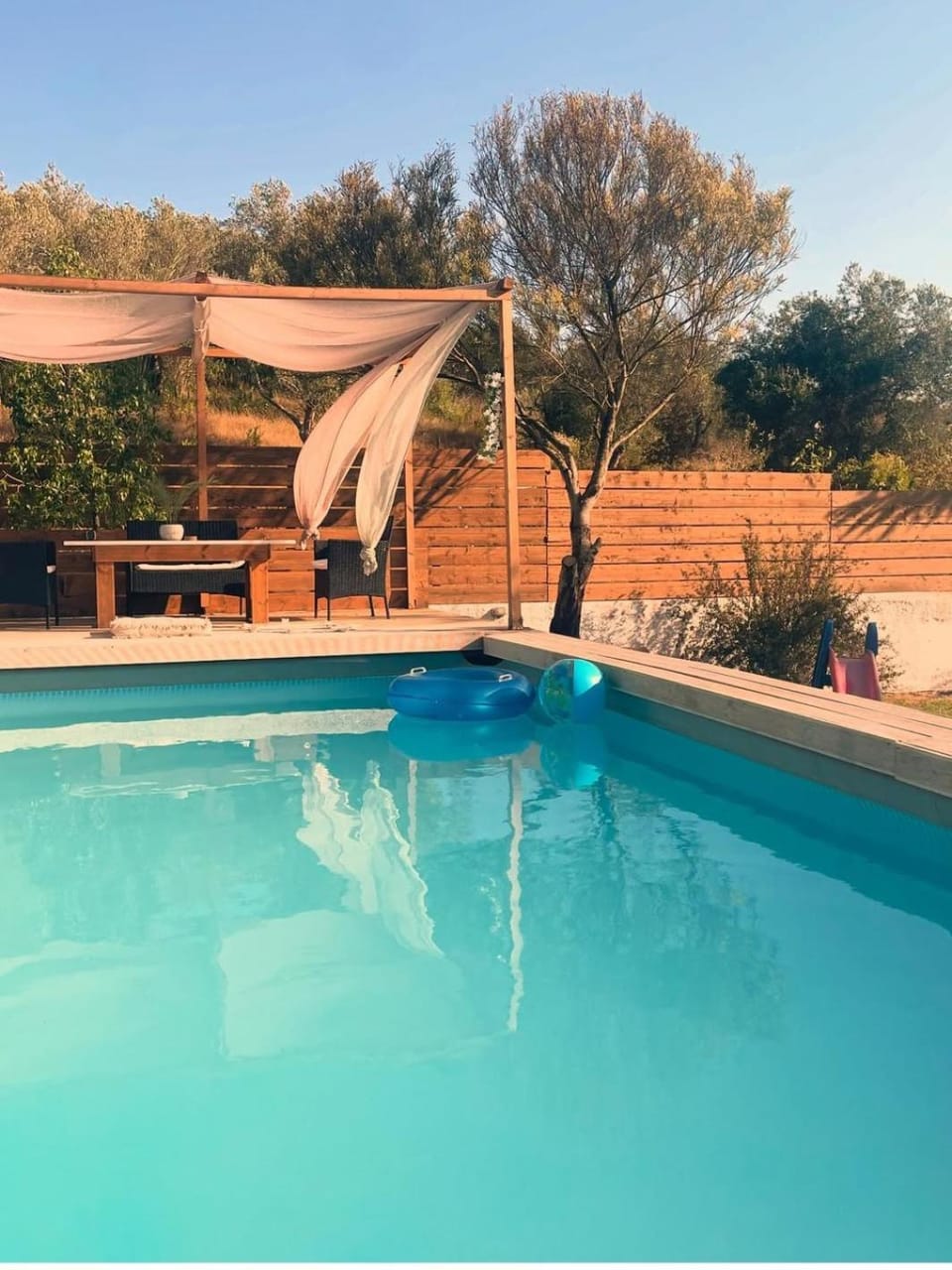 Day, Natural landscape, Pool view, Swimming pool