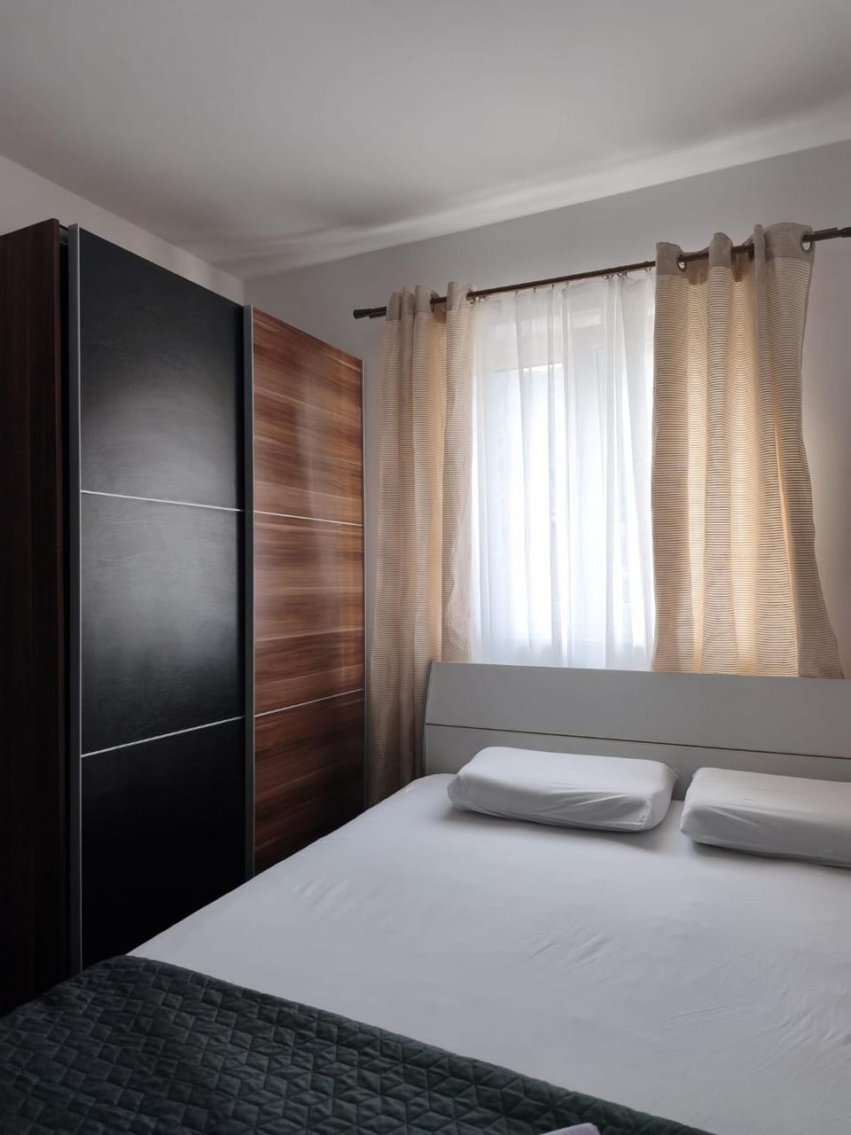 Bed, Bedroom, wardrobe