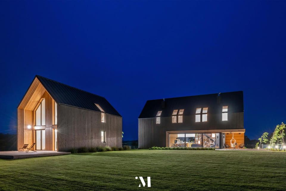 Property building, Facade/entrance, Garden view