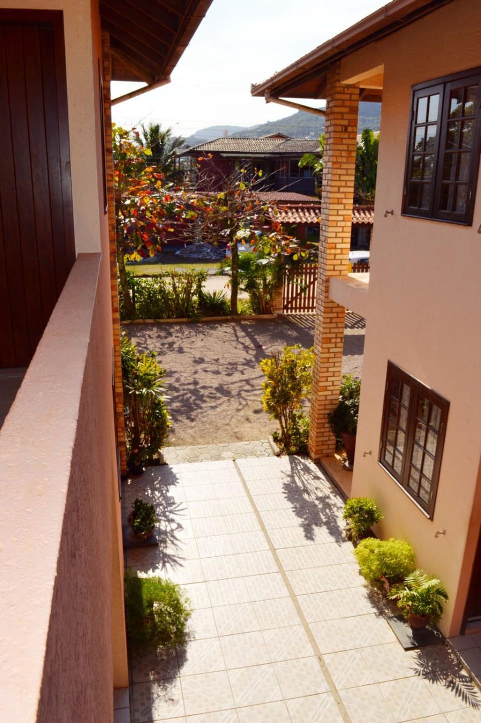 Balcony/Terrace, Garden view, Street view