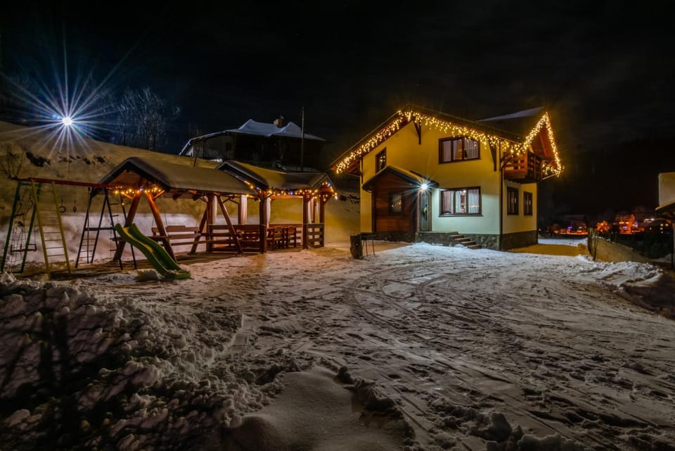 Property building, Winter