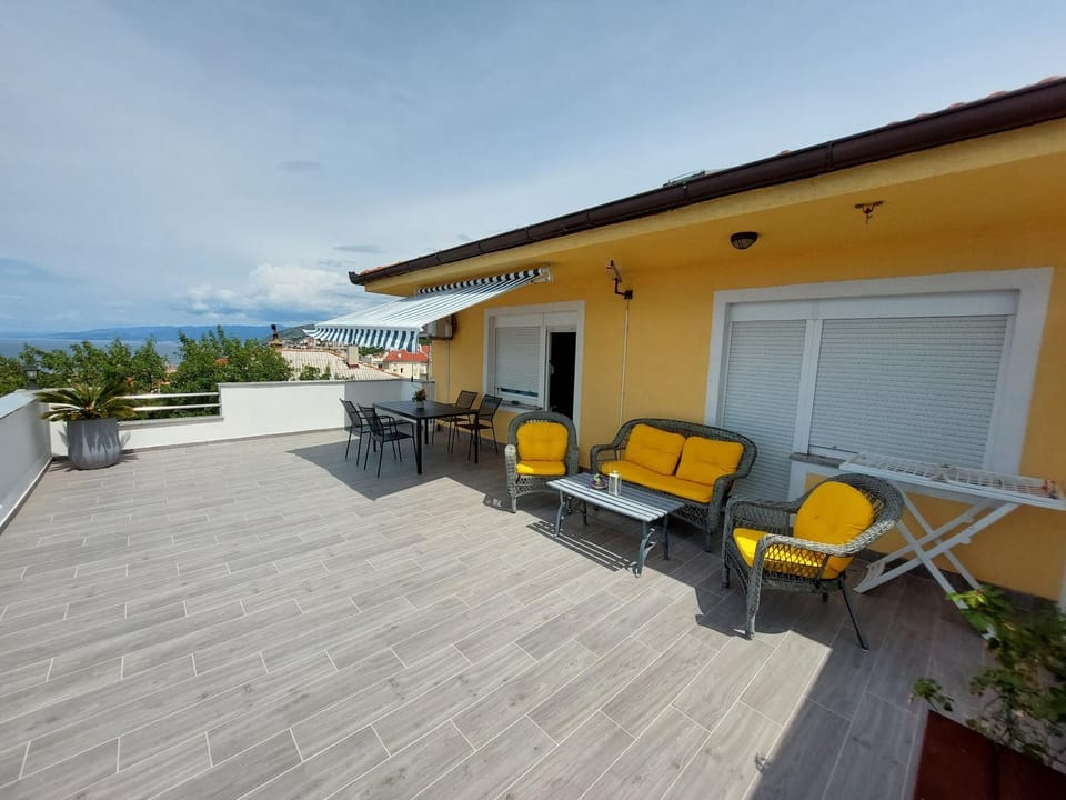 Balcony/Terrace, Seating area