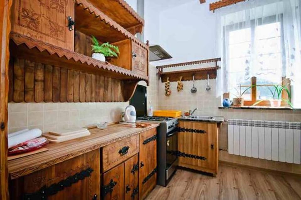 Bathroom, Photo of the whole room, Decorative detail