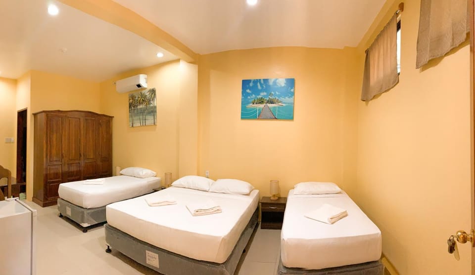 Bed, Photo of the whole room, Bedroom, towels, air conditioner