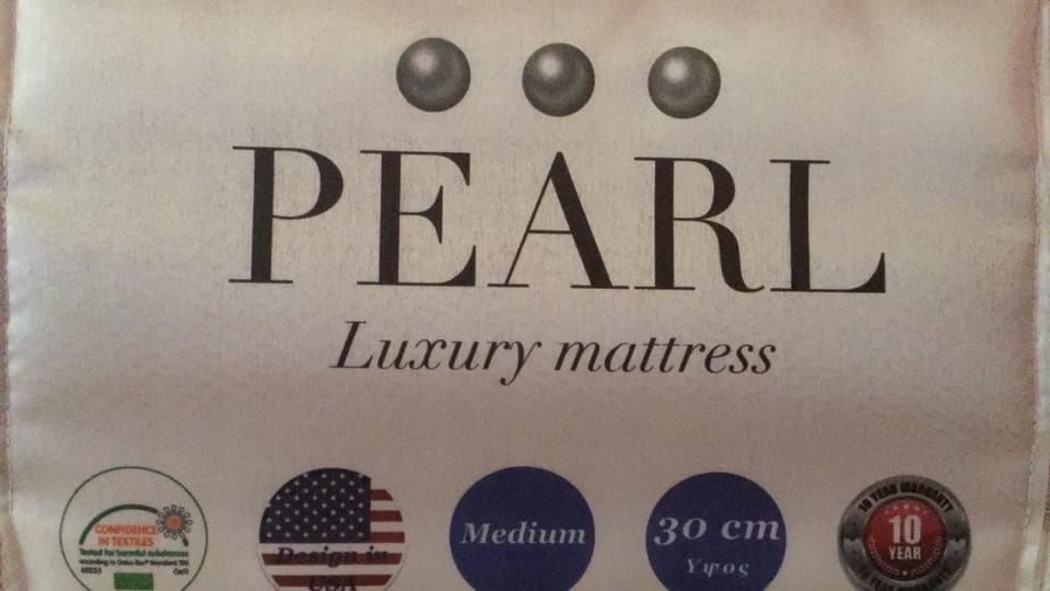Bed, Logo/Certificate/Sign