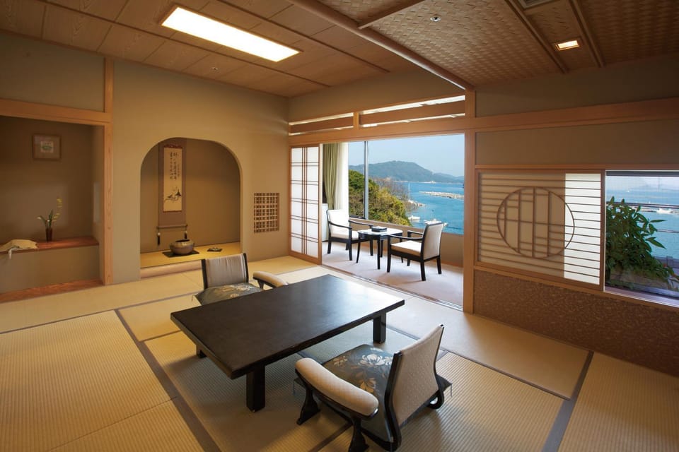 View (from property/room), Photo of the whole room