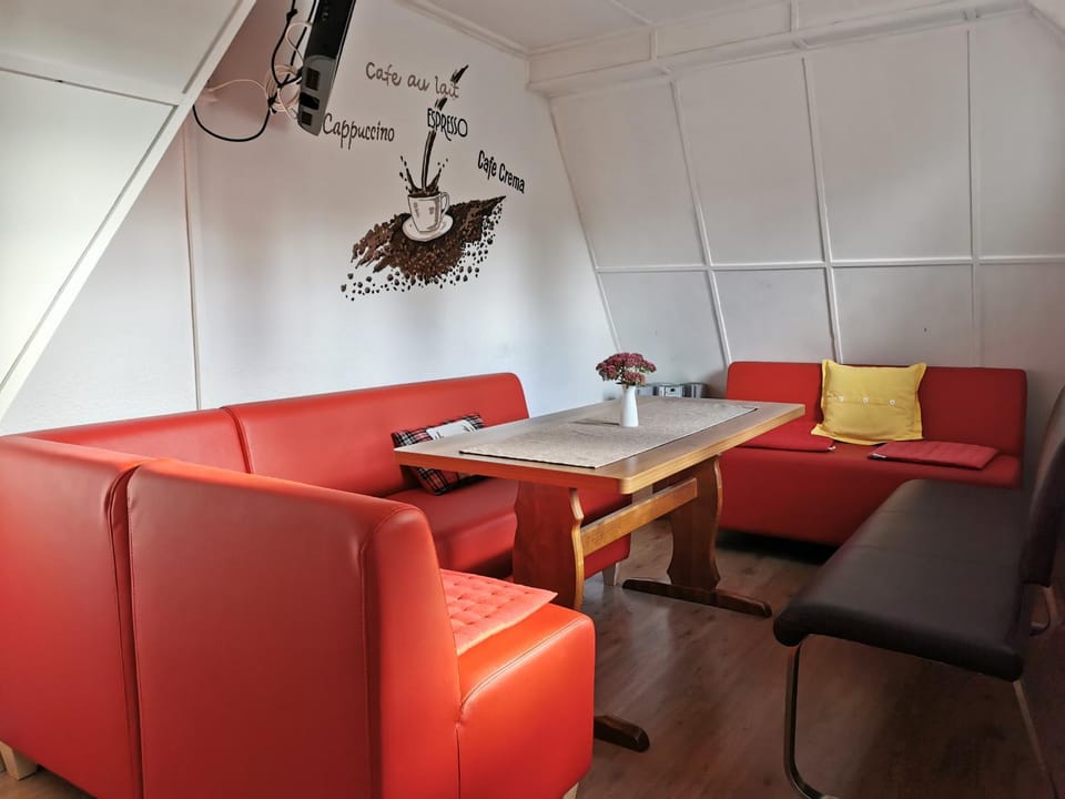 Hotel-Pension Rennsteighütte Frauenwald Bed and Breakfast in Thuringia, Germany