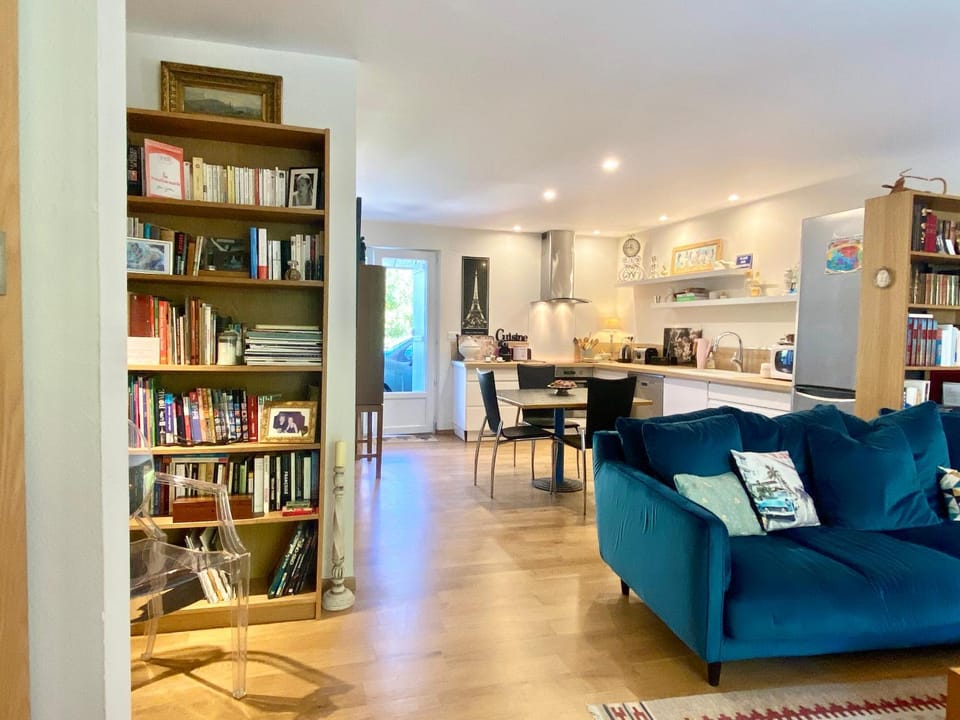 Living room, kitchen