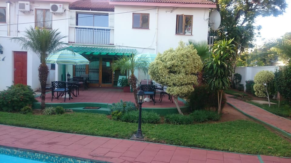Natural landscape, Internal: Not applicable to any particular room