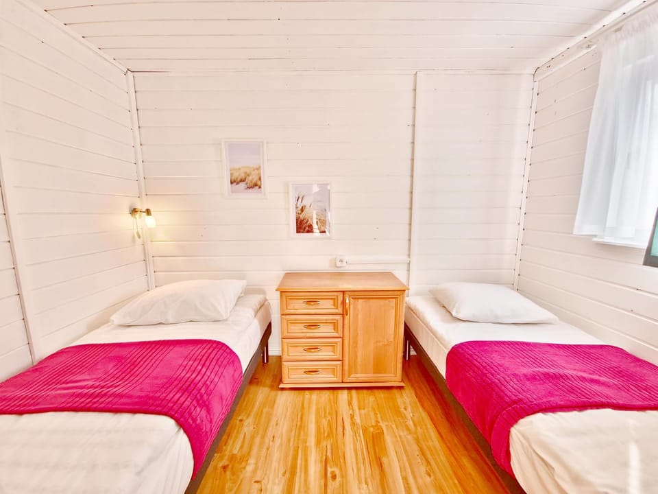 Domki FarAway - dawniej Słoneczko Nature lodge in West Pomeranian Voivodeship, Poland