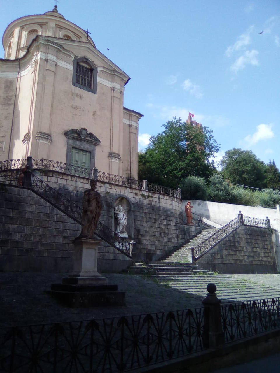 Nearby landmark