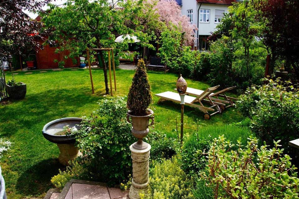Garden, Balcony/Terrace