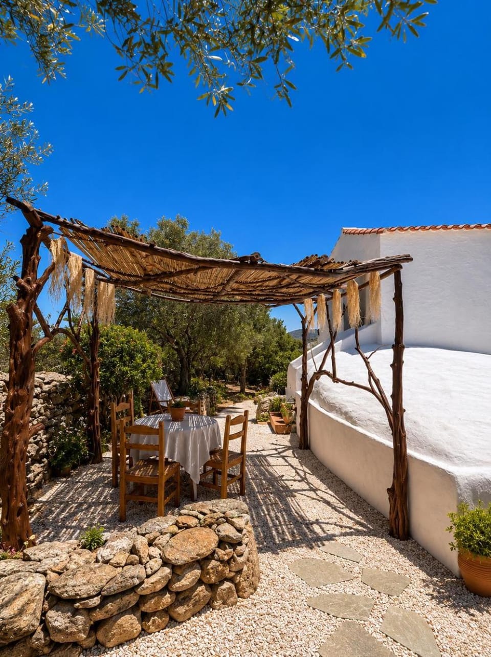 Garden, Dining area