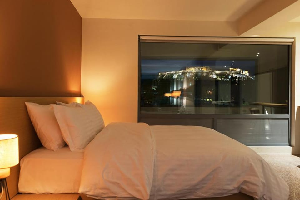 Night, Bedroom, City view, Landmark view