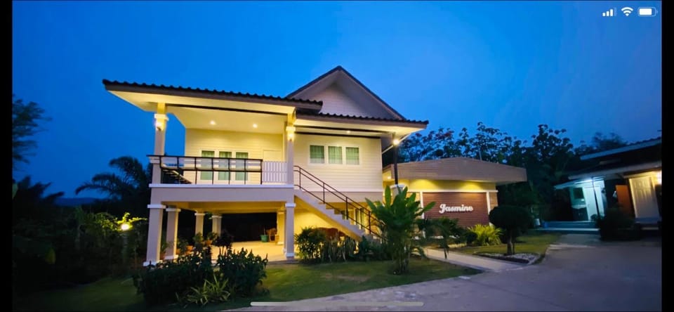 Panutsaya Homestay Bed and Breakfast in Laos