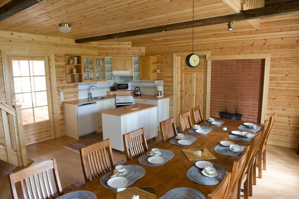 Dining area, Communal kitchen