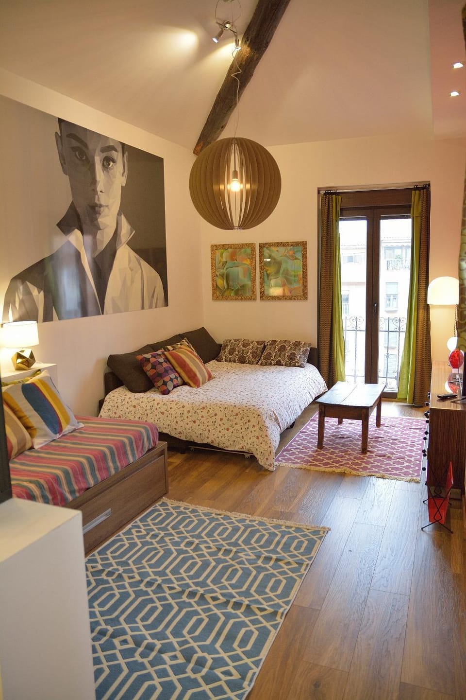 Seating area, Bedroom