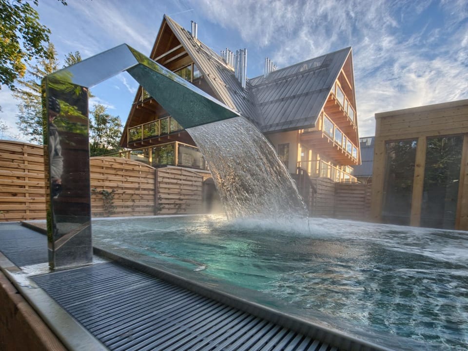 Activities, Area and facilities, Swimming pool, Entertainment, Open Air Bath