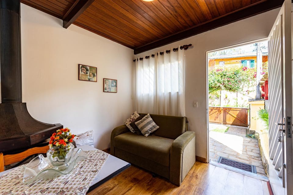 Living room, Parking
