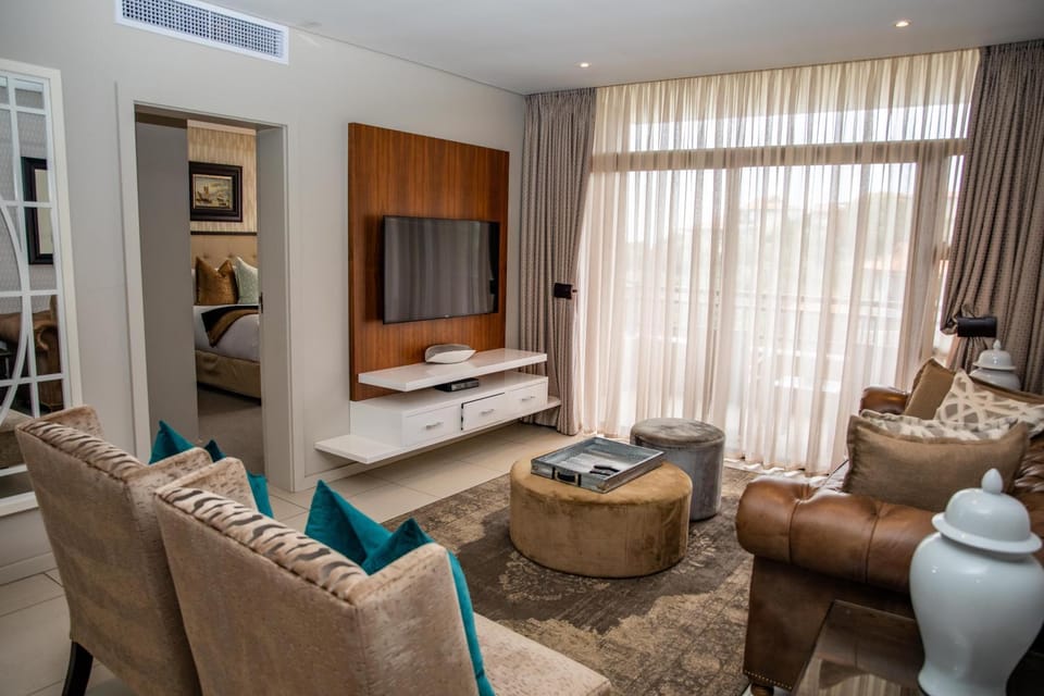 TV and multimedia, Seating area