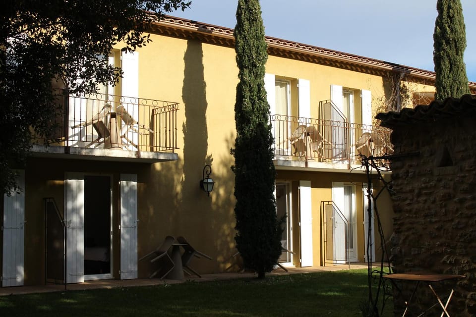 Property building, Day, Garden, View (from property/room), Balcony/Terrace, Garden view