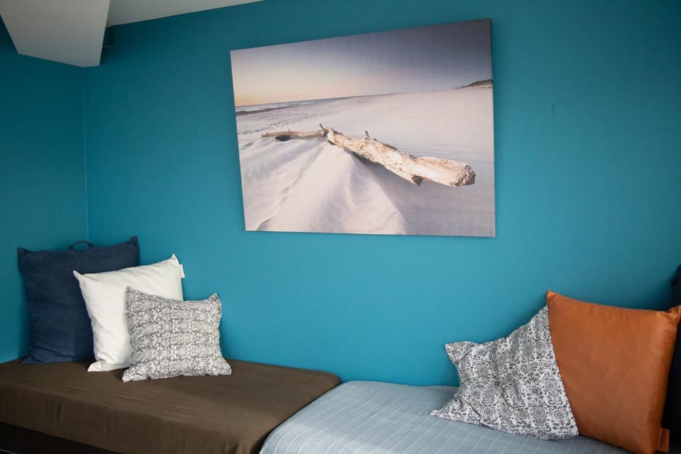 Bed, Living room, Seating area