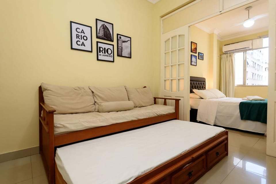 Comfortable studio for 4 persons in Copacabana Apartment in Rio de Janeiro