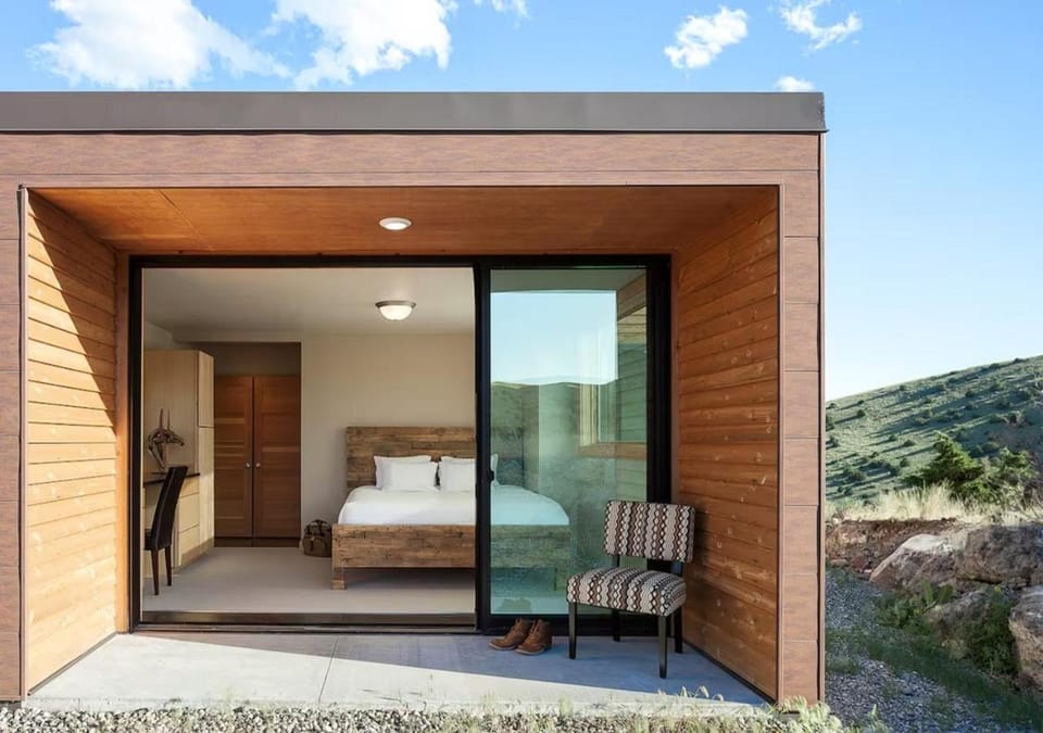 Bed, View (from property/room), Balcony/Terrace, Bedroom, Mountain view