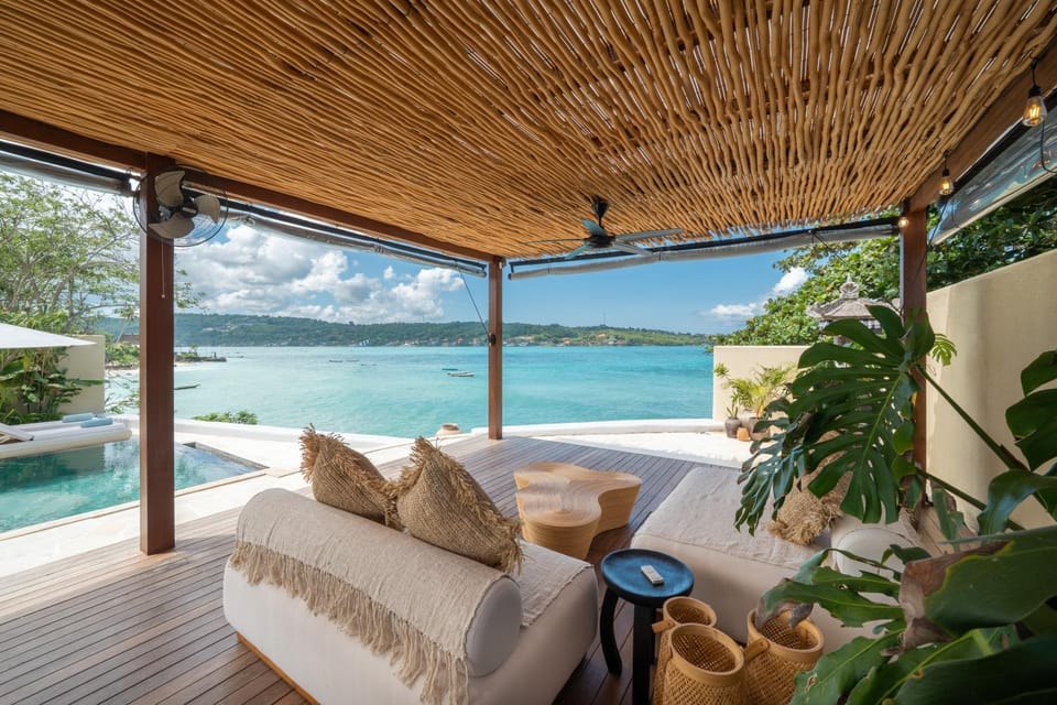 Patio, Patio, Day, Natural landscape, View (from property/room), Balcony/Terrace, Living room, Seating area, Lake view, Mountain view, Pool view, Sea view, Swimming pool, Breakfast, Location, wedding, wedding, wedding