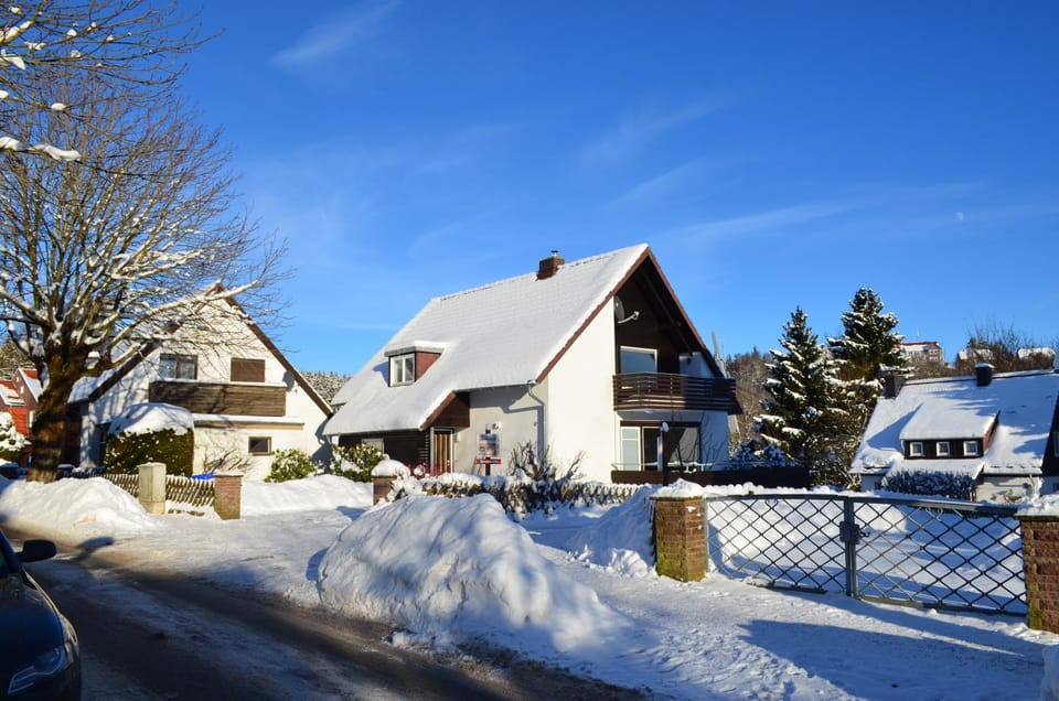 Property building, Winter