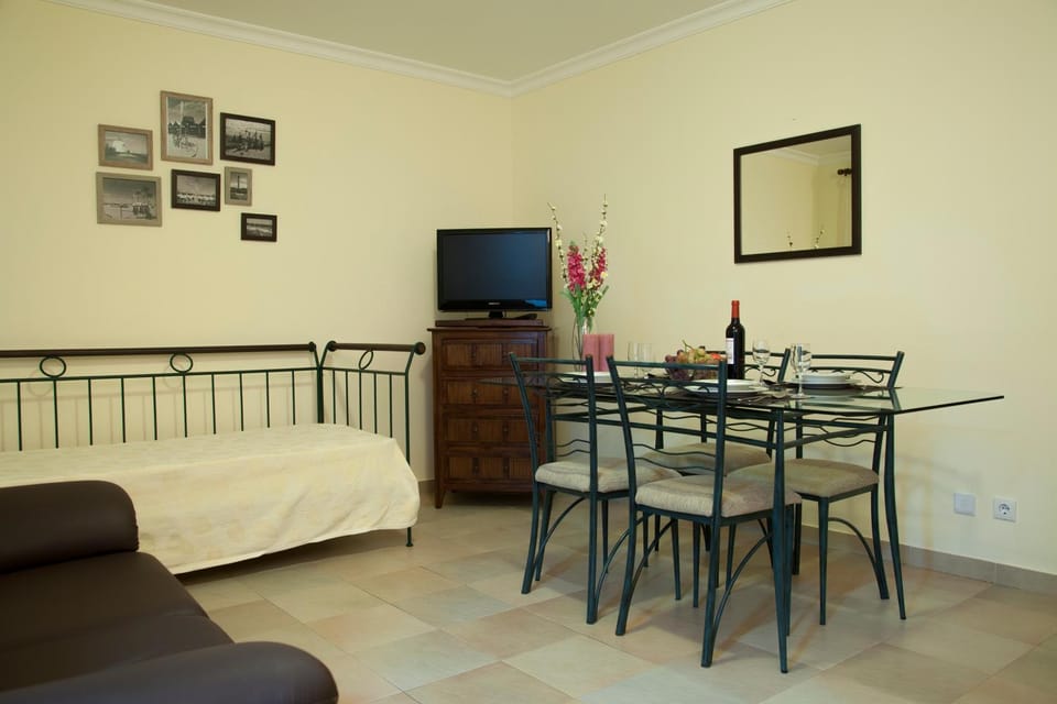 Our Little House Apartment in Faro District