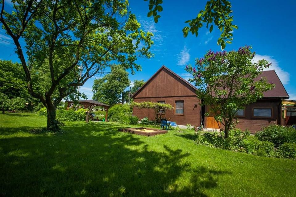 Property building, Garden