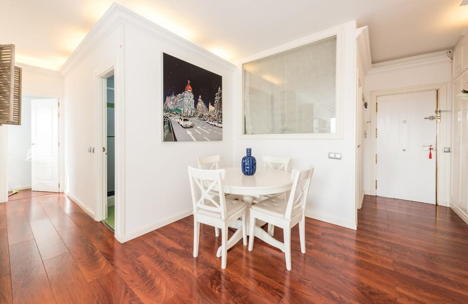 General Peron Picasso Apartment in Madrid