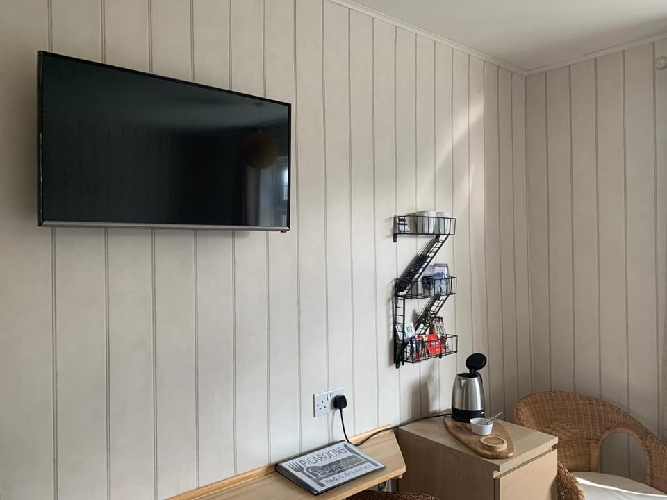 TV and multimedia, Coffee/tea facilities