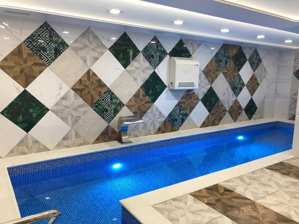 Activities, On site, Swimming pool