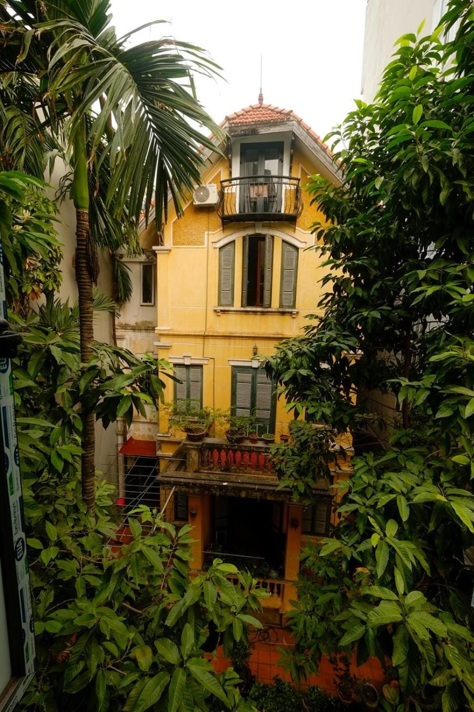 French-styled house Vacation rental in Laos