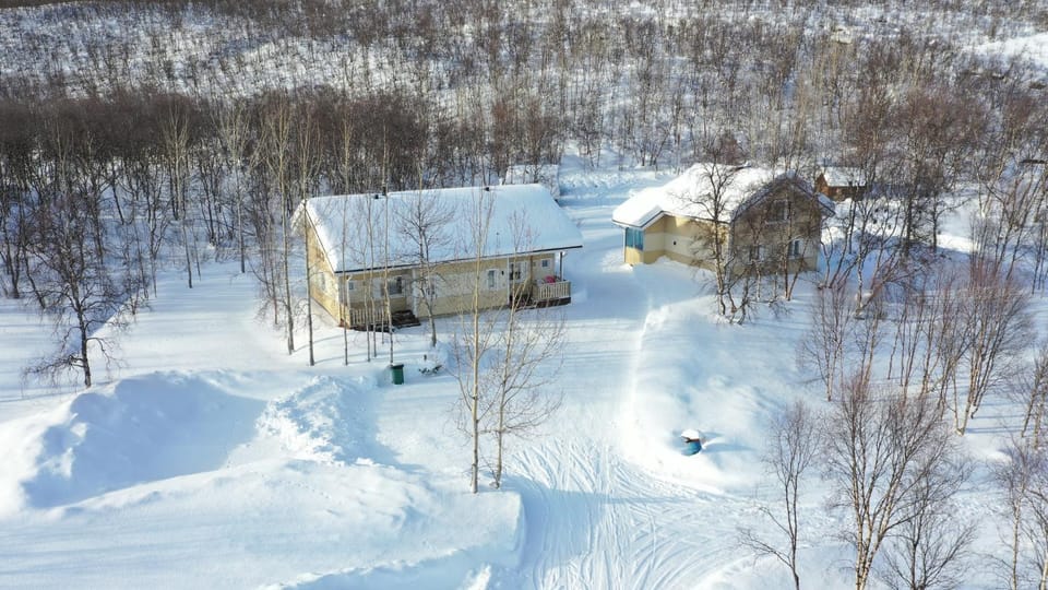 Property building, Natural landscape, Winter