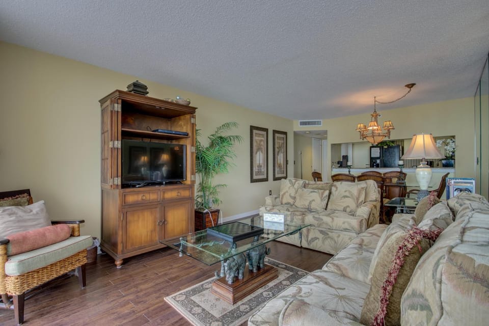 South Hampton 503 Condo Apartment in South Carolina