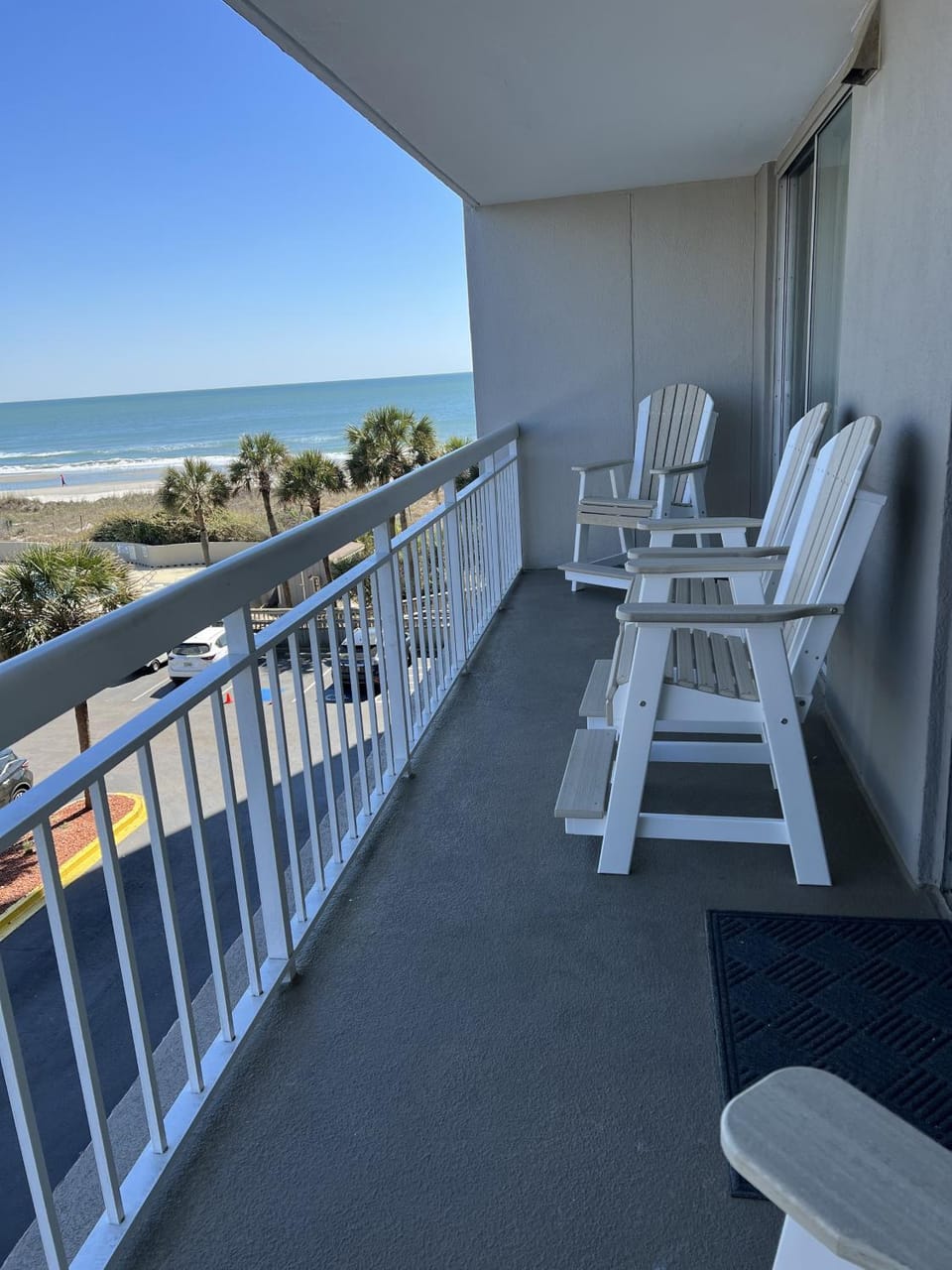 SOUTH HAMPTON 305 3BR 3BA OCEANVIEW Condo Apartment in South Carolina