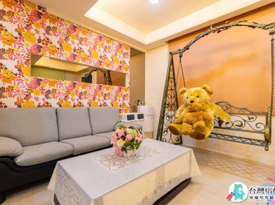 Communal lounge/ TV room, Game Room