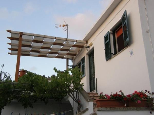 Konstantina Apartment Apartment in Peloponnese, Western Greece and the Ionian