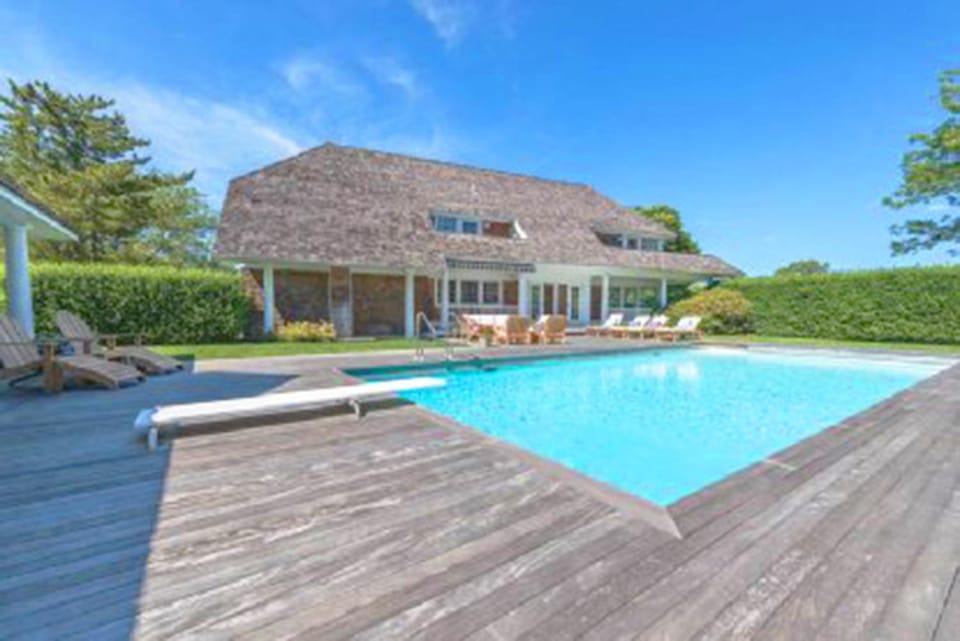 Property building, Day, Natural landscape, Garden view, Pool view, Swimming pool, sunbed